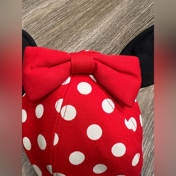 MINNIE MOUSE EARS DISNEY PARKS YOUTH BASEBALL CAP POLKA DOT ADJUSTABLE RED/BLK! - Picture 2 of 9